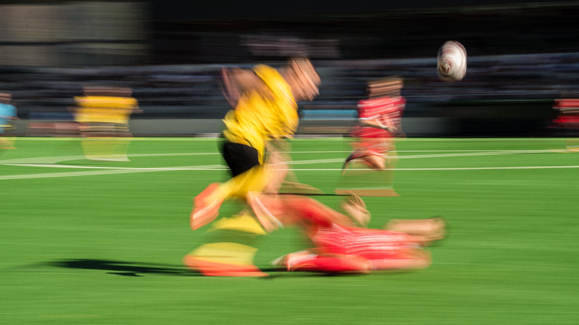 Fussballszene mit Bewegungsunschärfe