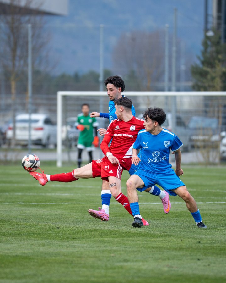 FC Besa-Biel II – FC Glovelier, Bild 6