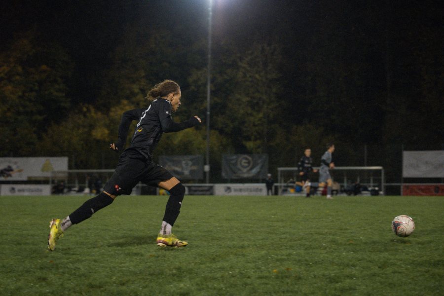 FC Köniz II – FC Rot-Schwarz Thun, Bild 5